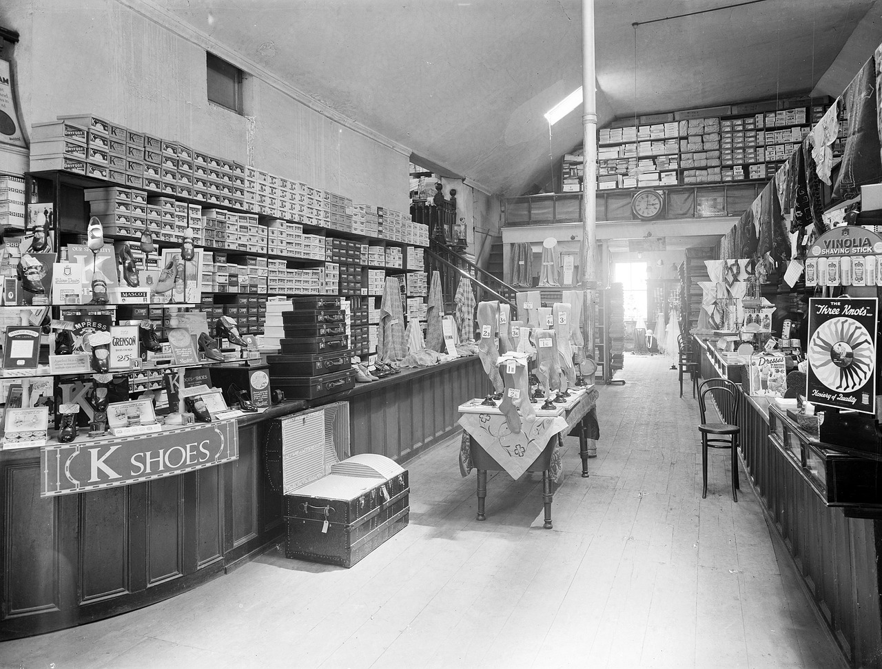 Airija, 1925, Juoda Ir Balta, Laikyti, Parduotuvė, Verslas, Prekės, Produktai, Avalynė, Kojinės