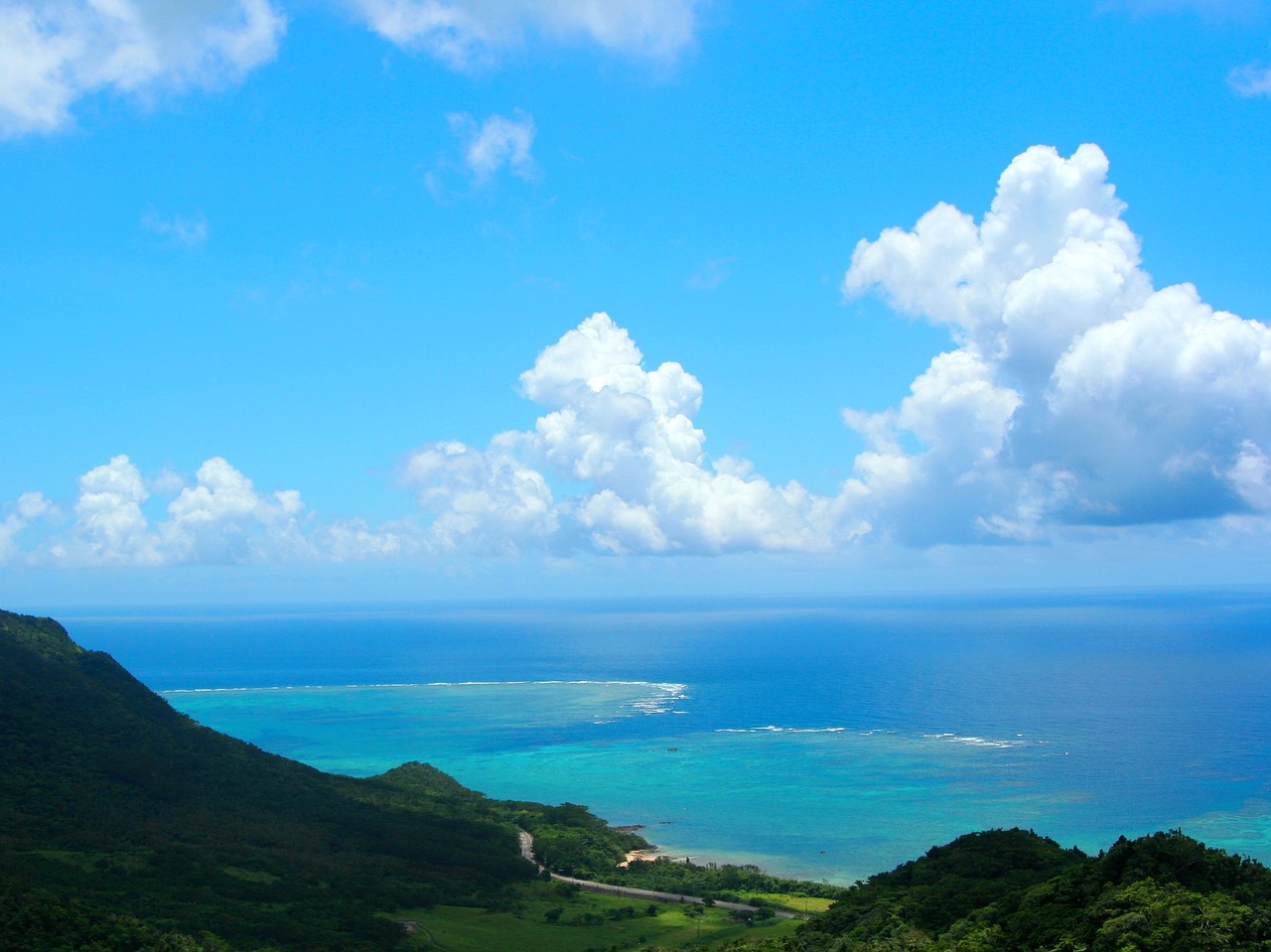 Ishigaki Sala, Koraliniai Rifai, Lapai, Jūra, Ramiojo Vandenyno Regionas, Baltas Debesys, Debesis, Mėlynas Dangus, Praeiti, Okinawa