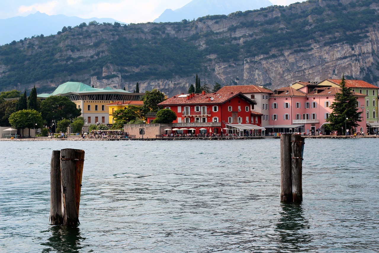 Italy, Garda, Torbole, Kalnai, Valtys, Bankas, Promenada, Nemokamos Nuotraukos,  Nemokama Licenzija