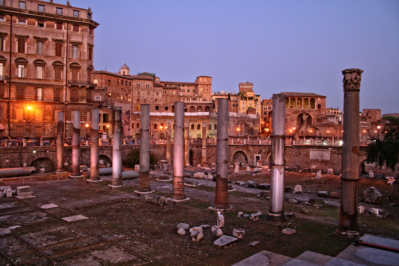 Italy, Roma, Trajano Forumas, Naktis, Senovės Architektūra, Stulpeliai, Nemokamos Nuotraukos,  Nemokama Licenzija