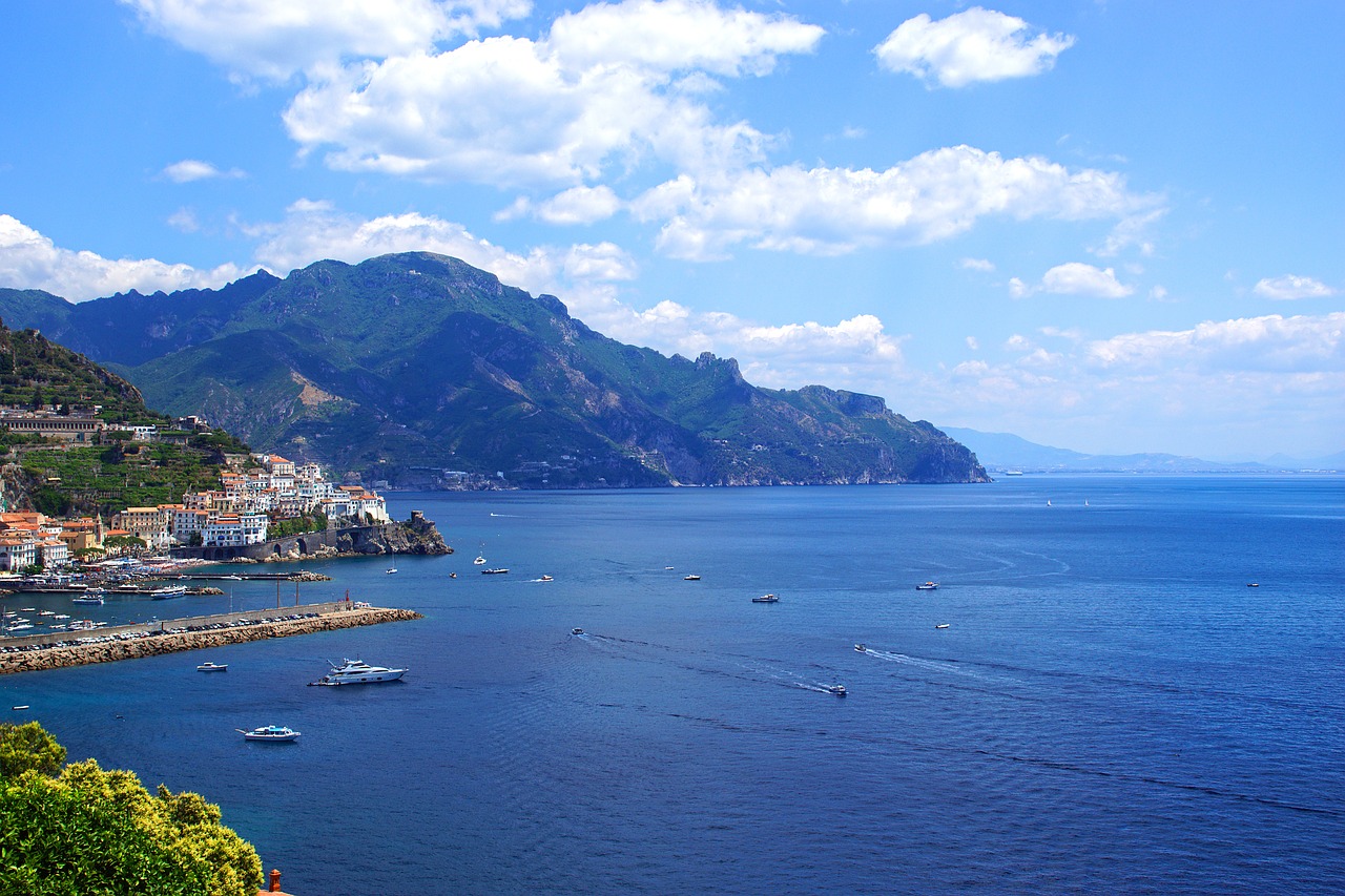 Italy, Jūra, Kraštovaizdis, Amalfi Pakrantė, Valtis, Rokas, Šventė, Panorama, Uostas, Kelionė