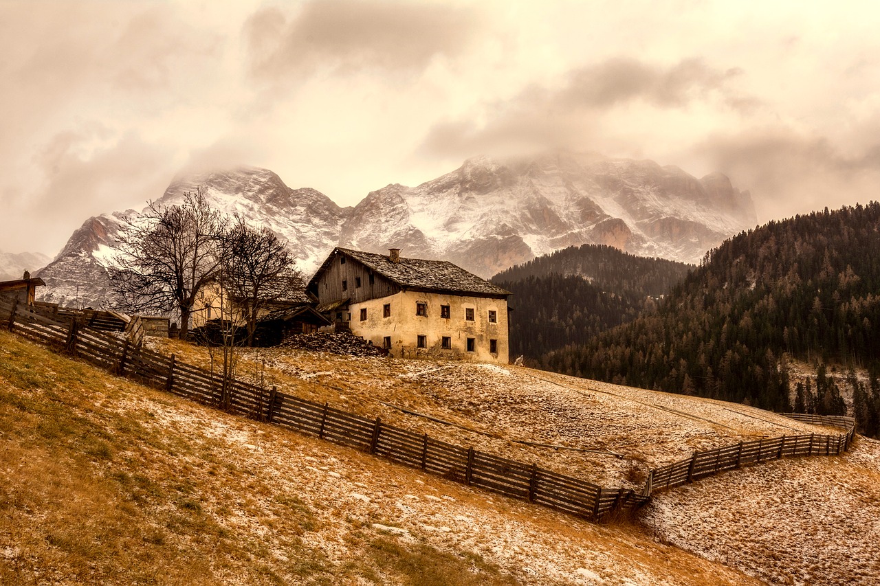 Italy, Namelis, Namas, Namai, Kalnai, Slėnis, Ūkis, Kaimiškas, Kraštovaizdis, Sniegas