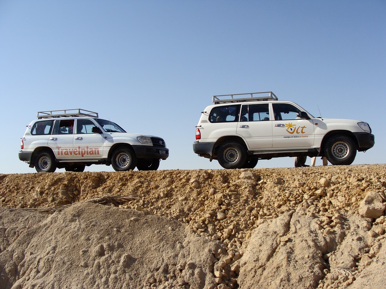 Jeep, Transporto Priemonė, Automobilis, Gabenimas, Kelionė, Vairuoti, Transportas, Automobilis, Kelias, Ratas