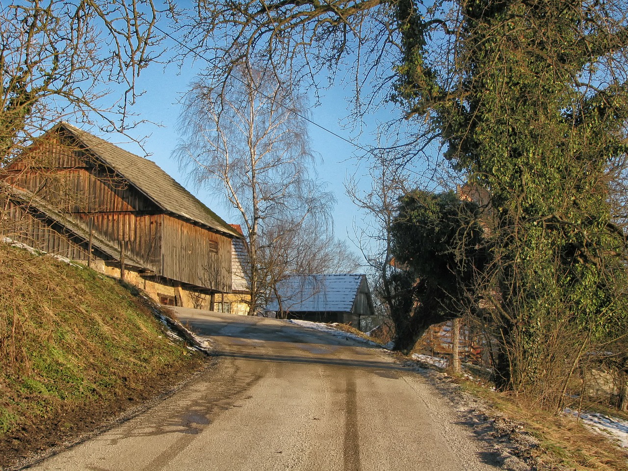 Jelovo, Šveicarija, Ūkis, Kaimas, Kelias, Tvartas, Medžiai, Kaimas, Šalis, Gamta