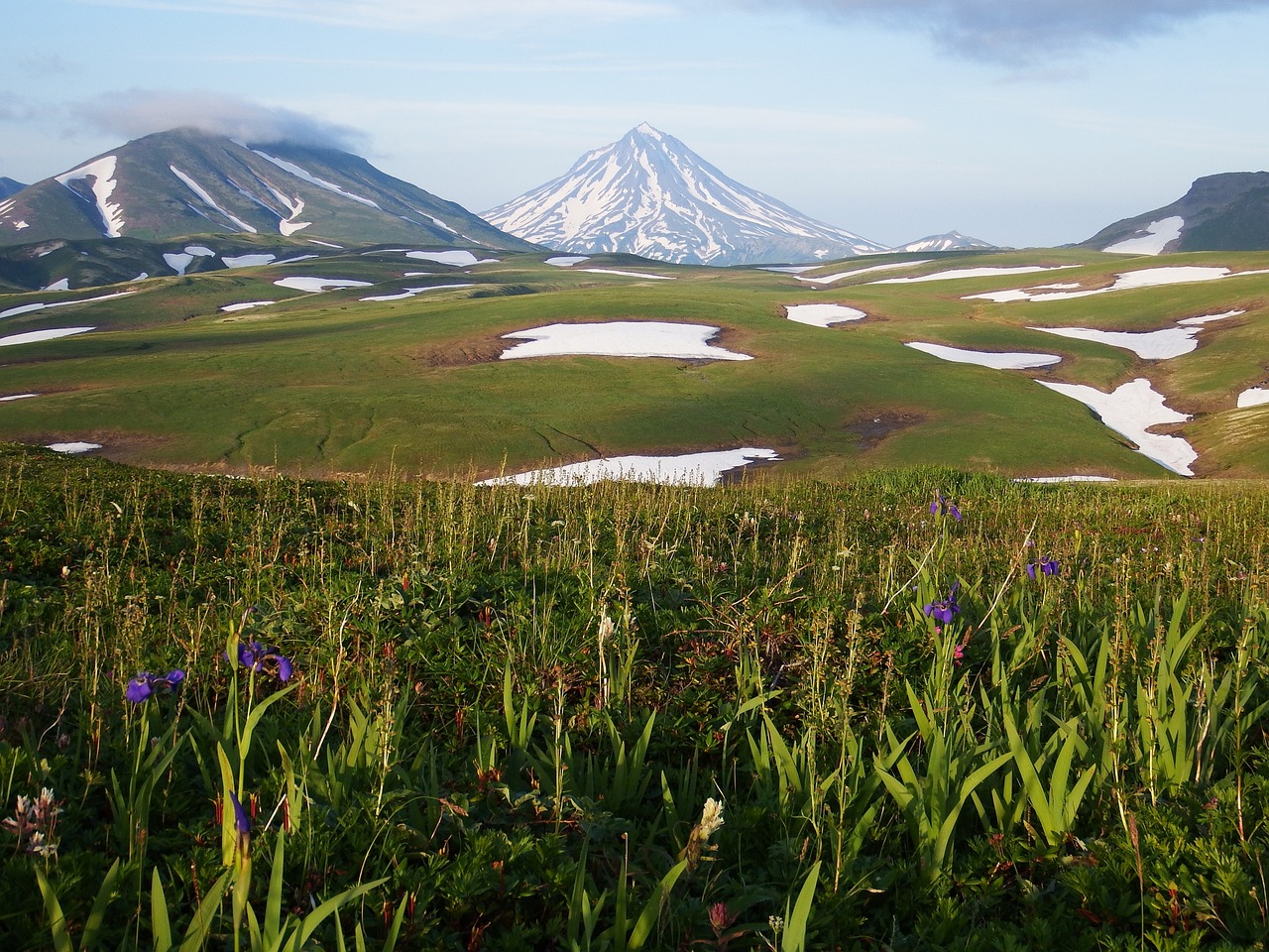 Kamchatka, Kalnų Plynaukštė, Tundra, Vulkanas, Sniegas, Vasara, Rugpjūtis, Kalnai, Gėlės, Irisas