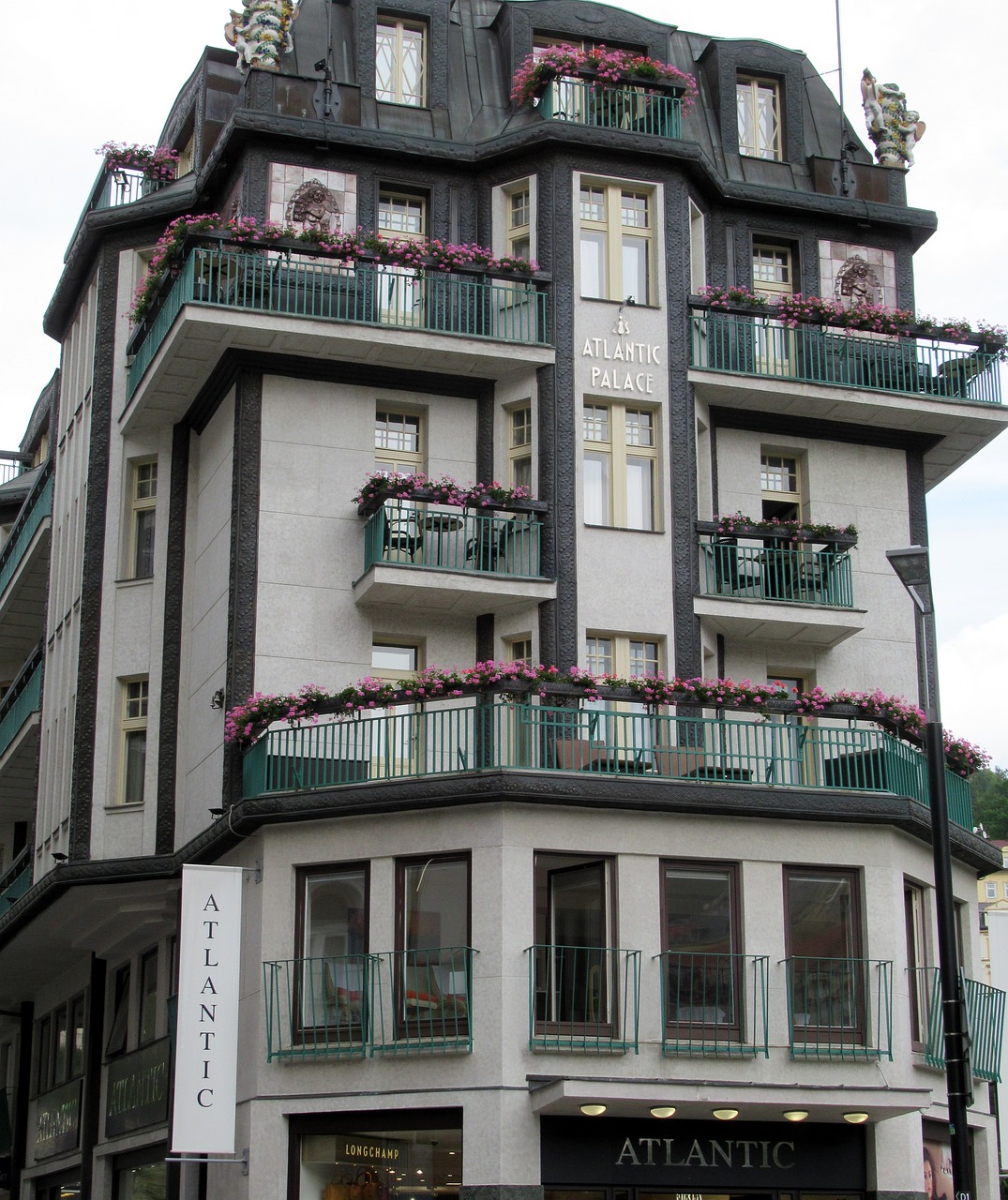 Karlovy Variuosi, Viešbutis, Balkonai, Nemokamos Nuotraukos,  Nemokama Licenzija