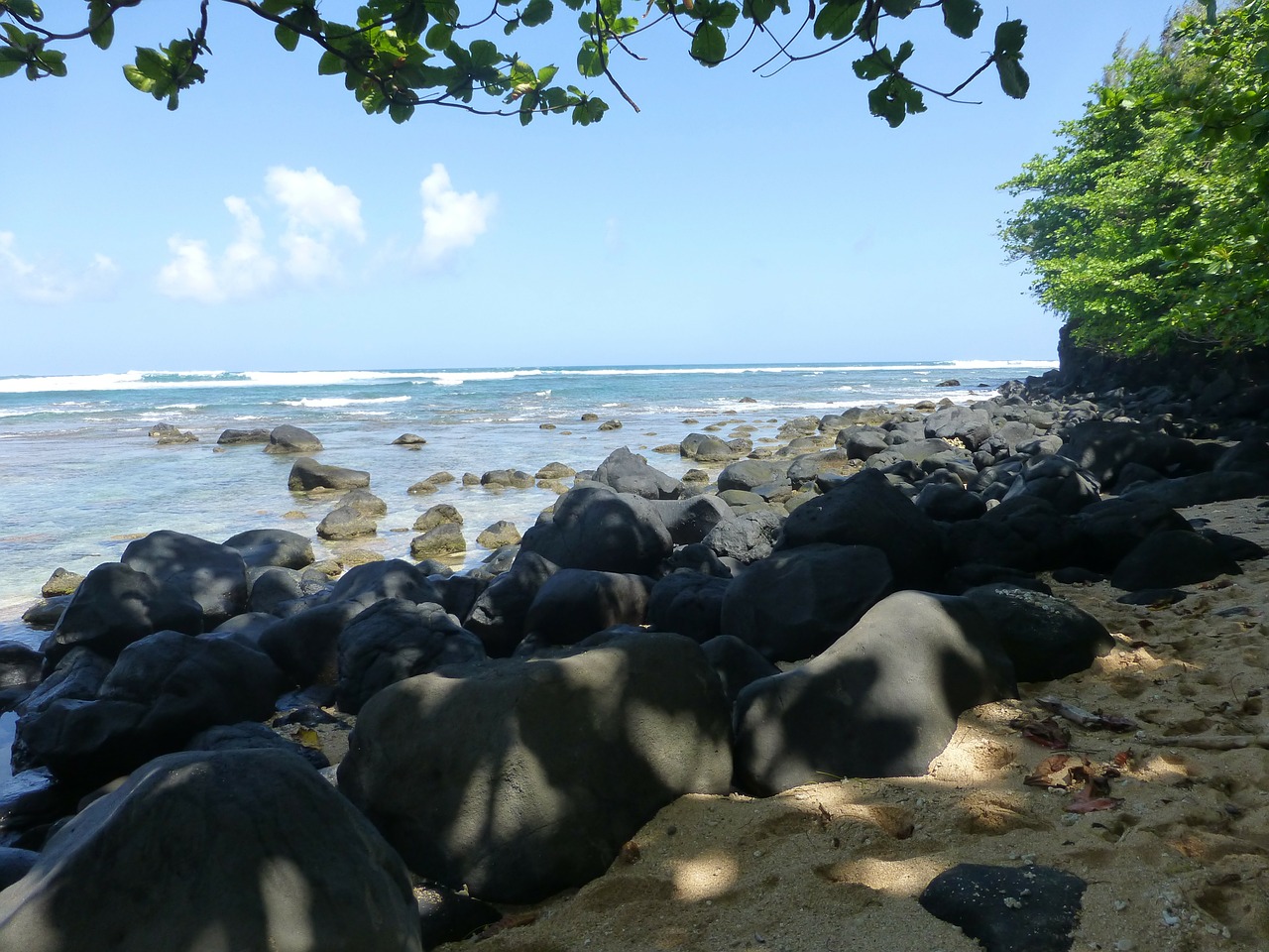 Kauai, Hawaii, Papludimys, Smėlis, Akmenys, Kranto, Uolos, Ramiojo Vandenyno Regionas, Jūros Vaizdas, St Regis