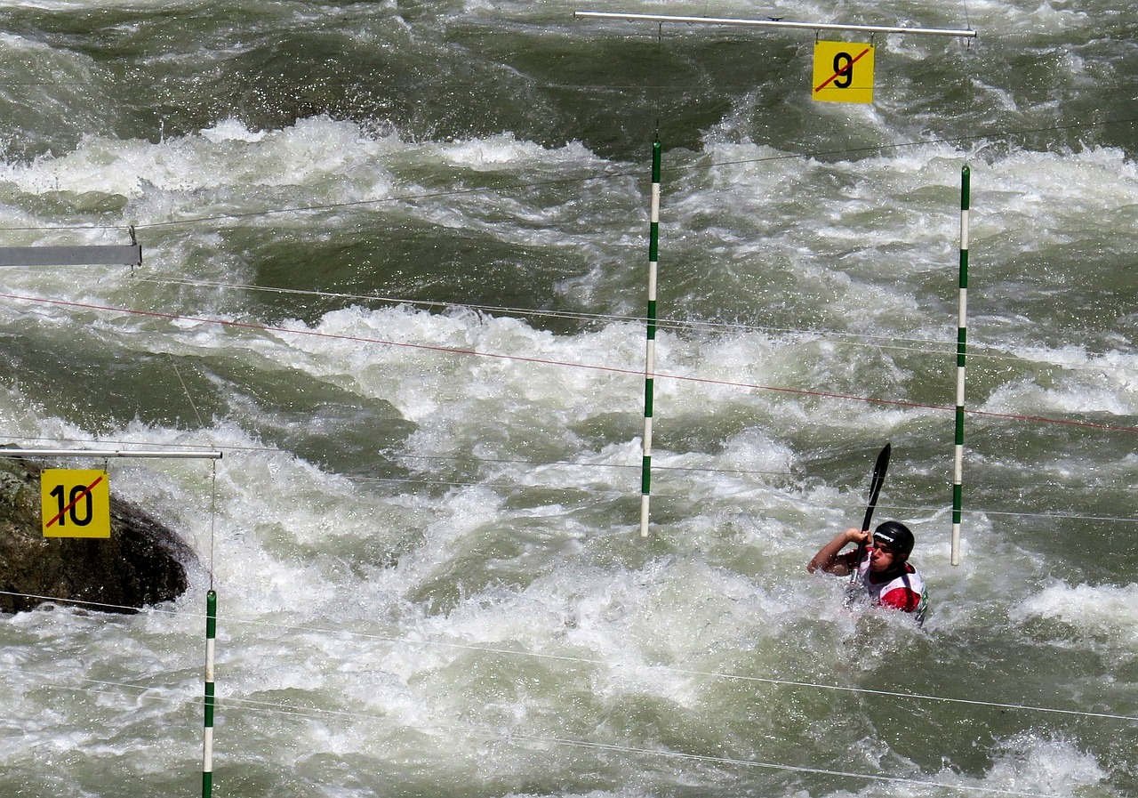 Baidarių, Baidarėmis, Vandens Sportas, Vanduo, Veiksmas, Taikinys, Slalomas, Baltas Vanduo, Varzybos, Nemokamos Nuotraukos