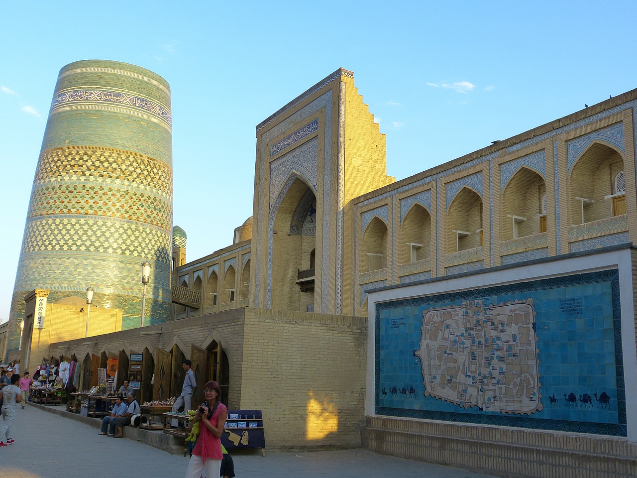 Khiva, Minaretas, Kalta Minor, Trumpas Minaretas, Unesco Pasaulio Paveldas, Majolika, Turkis, Spalva, Muziejaus Miestas, Abendstimmung