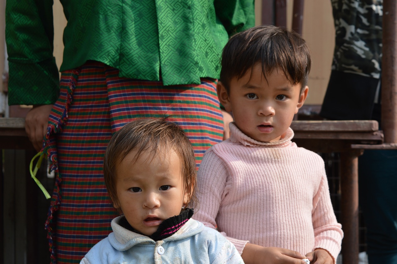 Vaikai, Nekaltumas, Butanas, Kelionė, Mielas, Laimė, Laimingas, Vaikystę, Mažai, Nemokamos Nuotraukos