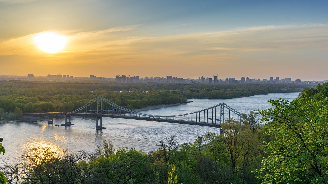 Kiev, Ukraina, Upė, Kraštovaizdis, Tiltas, Miestas, Saulė, Dažyti, Nemokamos Nuotraukos,  Nemokama Licenzija