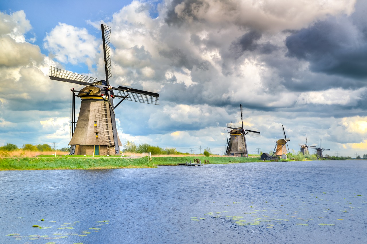 Kinderdijk,  Olandų,  Nyderlandai,  Turizmas,  Vėjo,  Windmill,  Grinder,  Vandens,  Dangus,  Mėlyna
