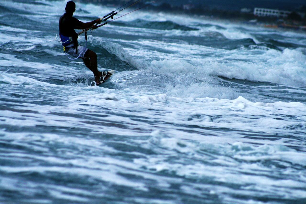 Kitesurf, Įlaipinimas, Aitvaras, Banga, Jūra, Sportas, Ekstremalios, Vanduo, Lenta, Jėgos Aitvarų Sportas