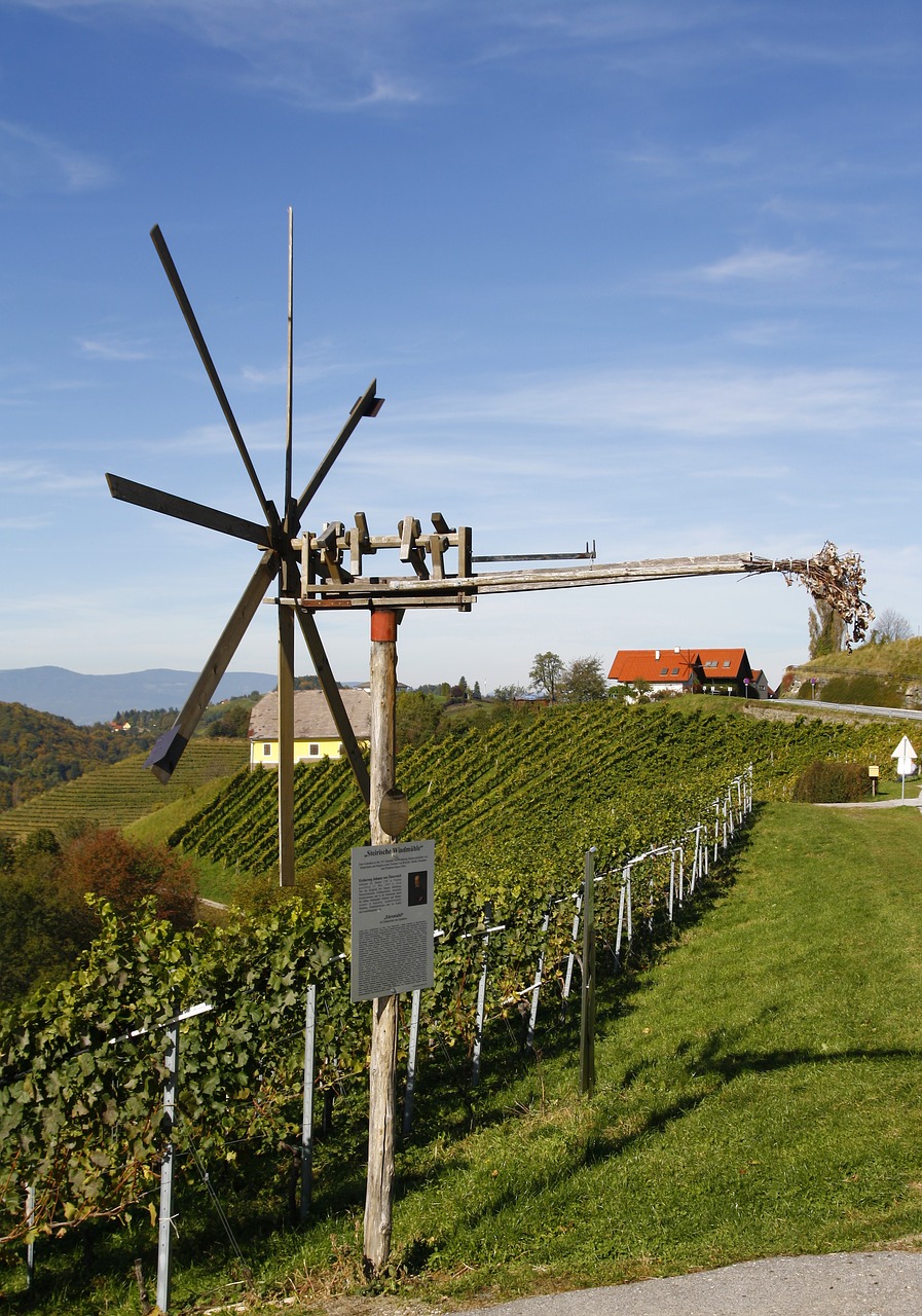 Klapotetz, Pinwheel, Griūtis, Kaliausė, Vynuogynas, Vynas, Gamta, Kraštovaizdis, Vynuogių Auginimas, Auginimas