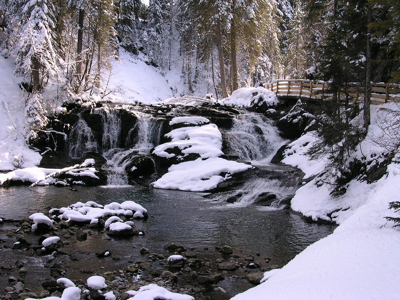 Kleinwalsertal, Austria, Žiema, Sniegas, Ledas, Upė, Krioklys, Gamta, Šventė, Nemokamos Nuotraukos