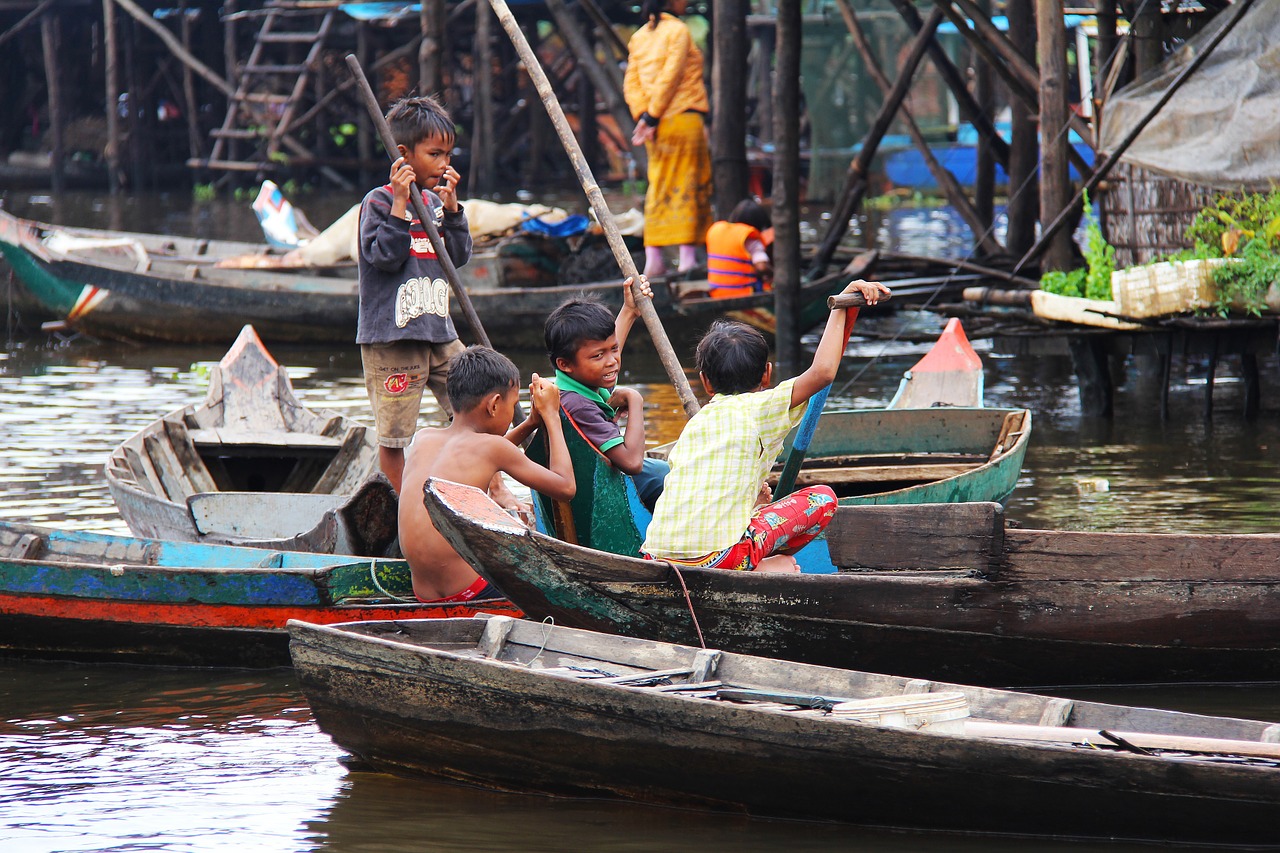 Kompong Phluk Kompong, Kelionė, Kaimas, Plaukiojantieji, Siem Grižti, Kambodža, Tonlės Sidro Ežeras, Ežeras, Vanduo, Valtis