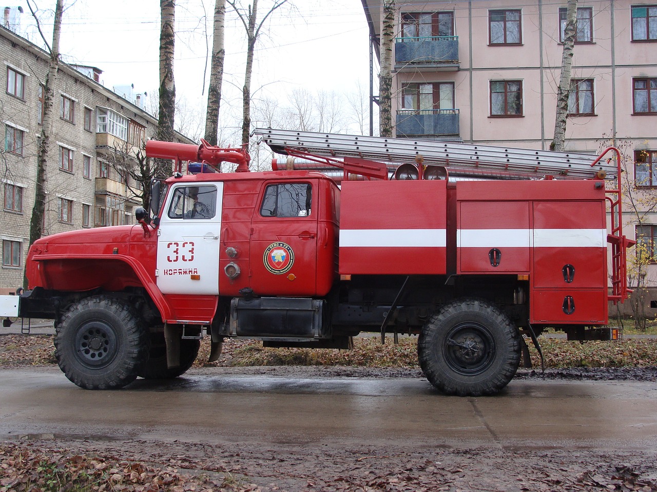 Korjjahma,  Gaisrininkas,  Sunkvežimis,  Automobilis,  Transporto Priemonė,  Gelbėjimas,  Skubus Atvėjis,  Automobilis,  Ugniagesių Brigada, Nemokamos Nuotraukos