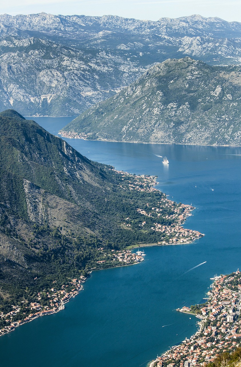 Kotor, Montenegro, Mėlynas, Laivas, Jūra, Antena, Vaizdas, Kalnas, Įlanka, Miestas
