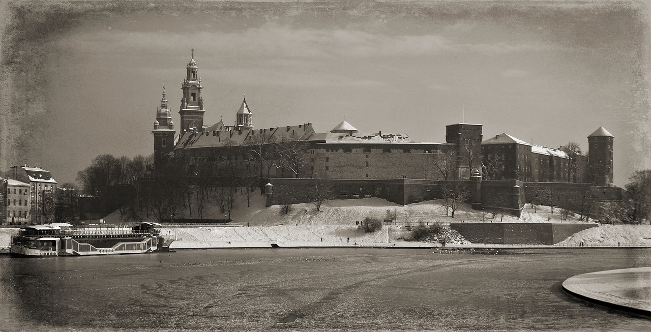 Kraków, Wawel, Pilis, Žiema, Paminklas, Lenkija, Muziejus, Architektūra, Pastatas, Istorija