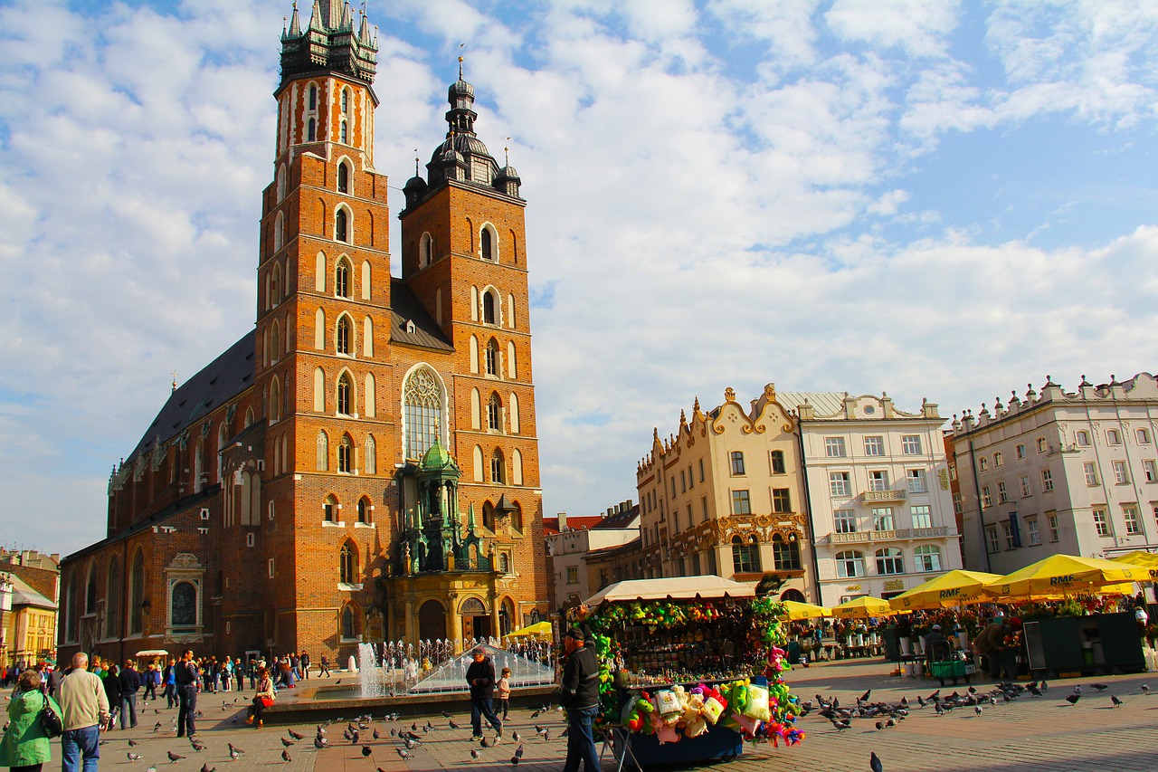 Krakow, Senamiestis, Turgaus Aikštė, Bažnyčia, Lenkija, Europa, Nemokamos Nuotraukos,  Nemokama Licenzija