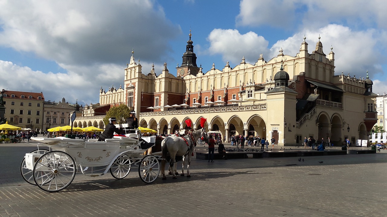 Kraków, Drabužių Salonas Sukiennice, Istorija, Senamiestis, Lenkija, Architektūra, Nemokamos Nuotraukos,  Nemokama Licenzija