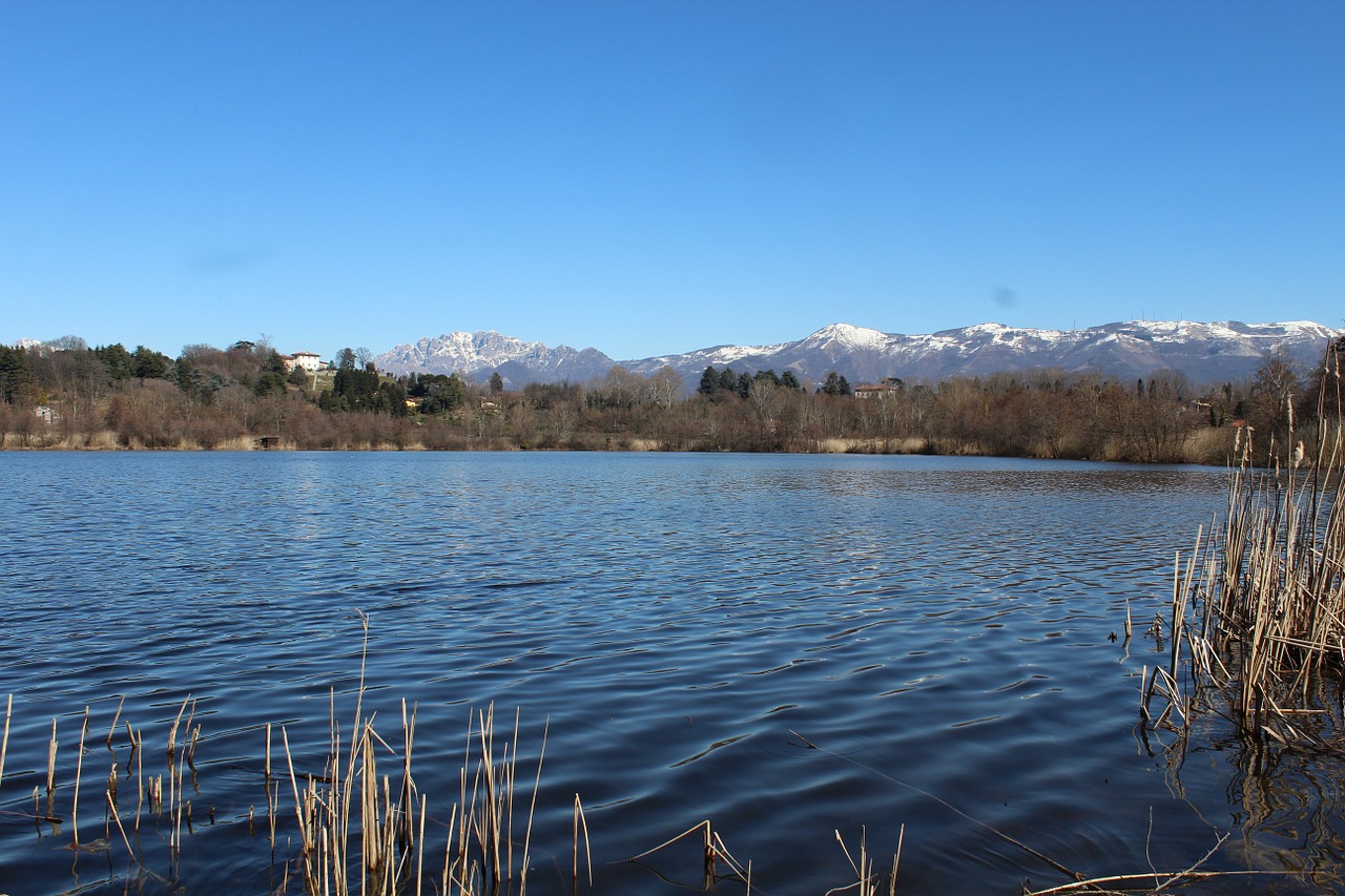 Lago Di Sartirana, Ežeras, Prealpi, Laimingas, Sartirana, Lecco, Lombardija, Italy, Nemokamos Nuotraukos,  Nemokama Licenzija