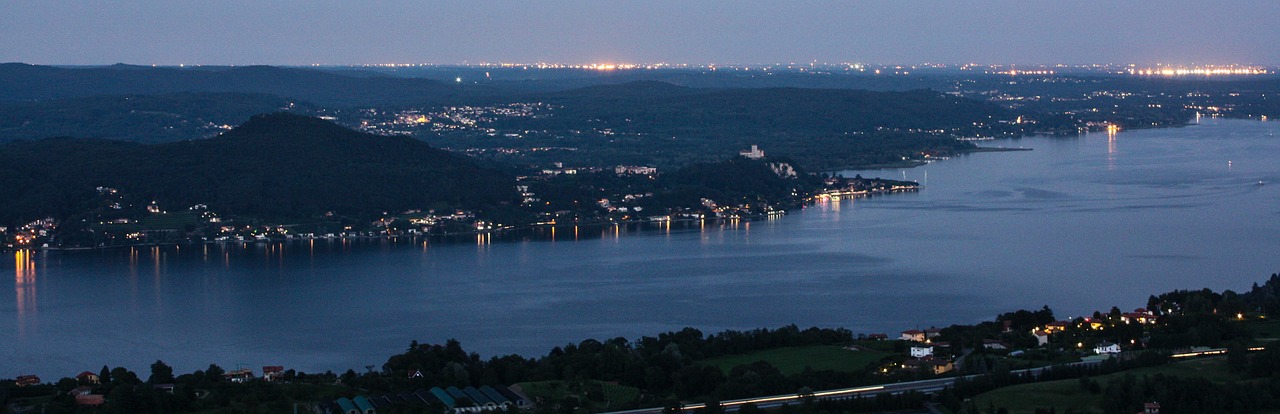 Lago Maggiore, Ežeras, Italy, Naktis, Žibintai, Abendstimmung, Nemokamos Nuotraukos,  Nemokama Licenzija