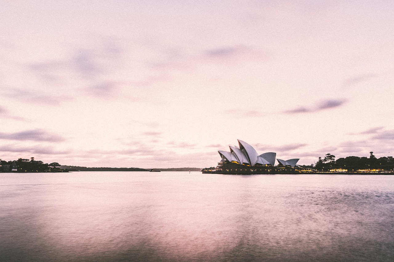Sidnėjaus Operos Rūmai, Sidnėjaus Uostas, Įlanka, Australia, Ežeras, Architektūra, Dangus, Pastatas, Orientyras, Vanduo