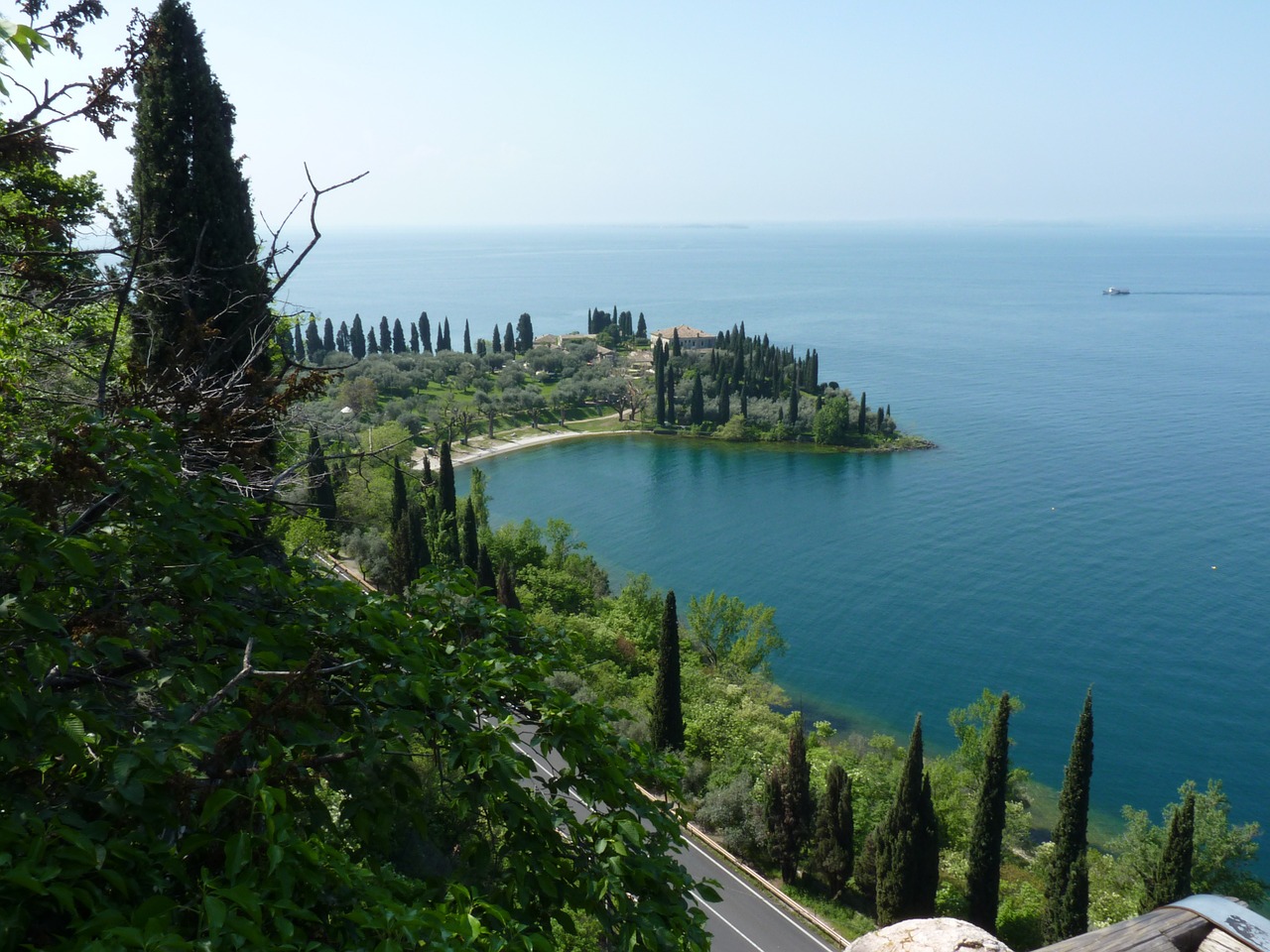 Ežeras, Vanduo, Gamta, Žalias, Garda, Italy, Nemokamos Nuotraukos,  Nemokama Licenzija