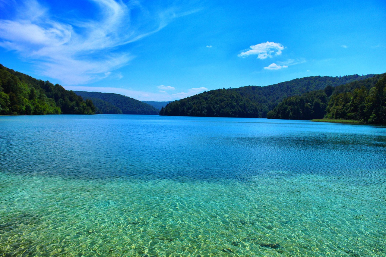 Ežeras, Rojus, Kroatija, Plitvice, Vanduo, Kraštovaizdis, Mėlynas, Gamta, Dangus, Vasara