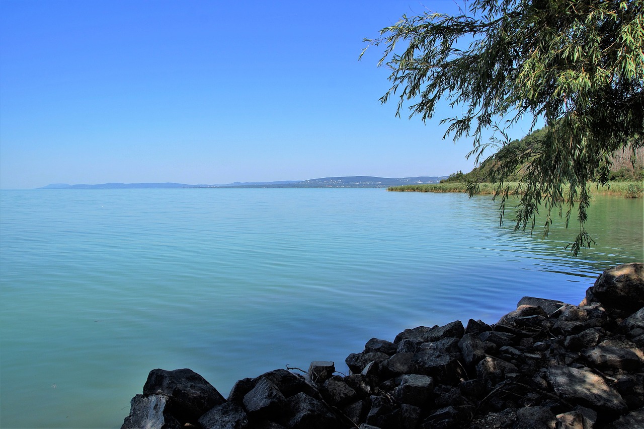 Ežeras, Balaton, Vandens Telkinys, Kranto, Nemokamos Nuotraukos,  Nemokama Licenzija