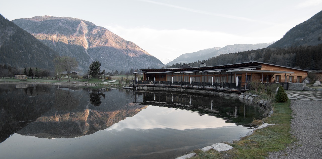 Ežeras, Tvenkinys, Ežero Vaizdas, Internetas, Žuvis, Žvejybos Tvenkinys, Gamta, Bankas, South Tyrol, Italy