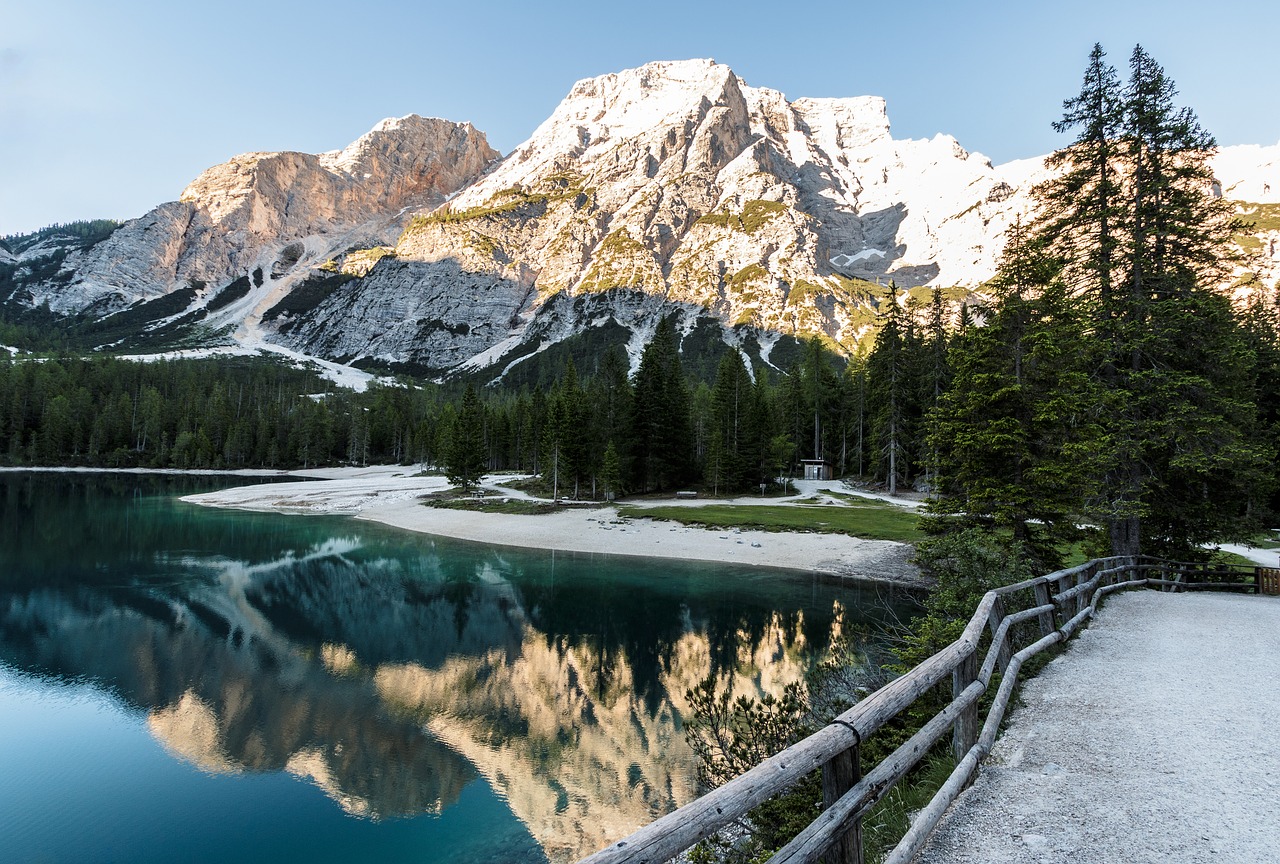 Ežeras, Bergsee, Panorama, Gamtos Parkas, Dolomitai, Kalninis Ežeras, Alpių, Kalnai, Tapetai, Hd Tapetai