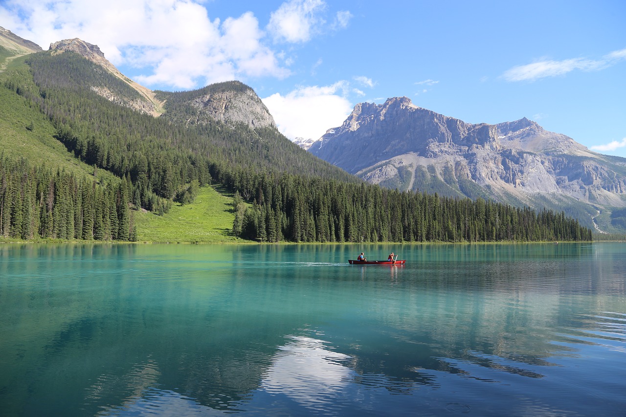 Ežeras,  Peizažas,  Kraštovaizdis,  Pobūdį,  Turistų Kelionės Tikslas,  Emerald Lake,  Banff,  Alberta,  Kanada,  Uoliniai Kalnai