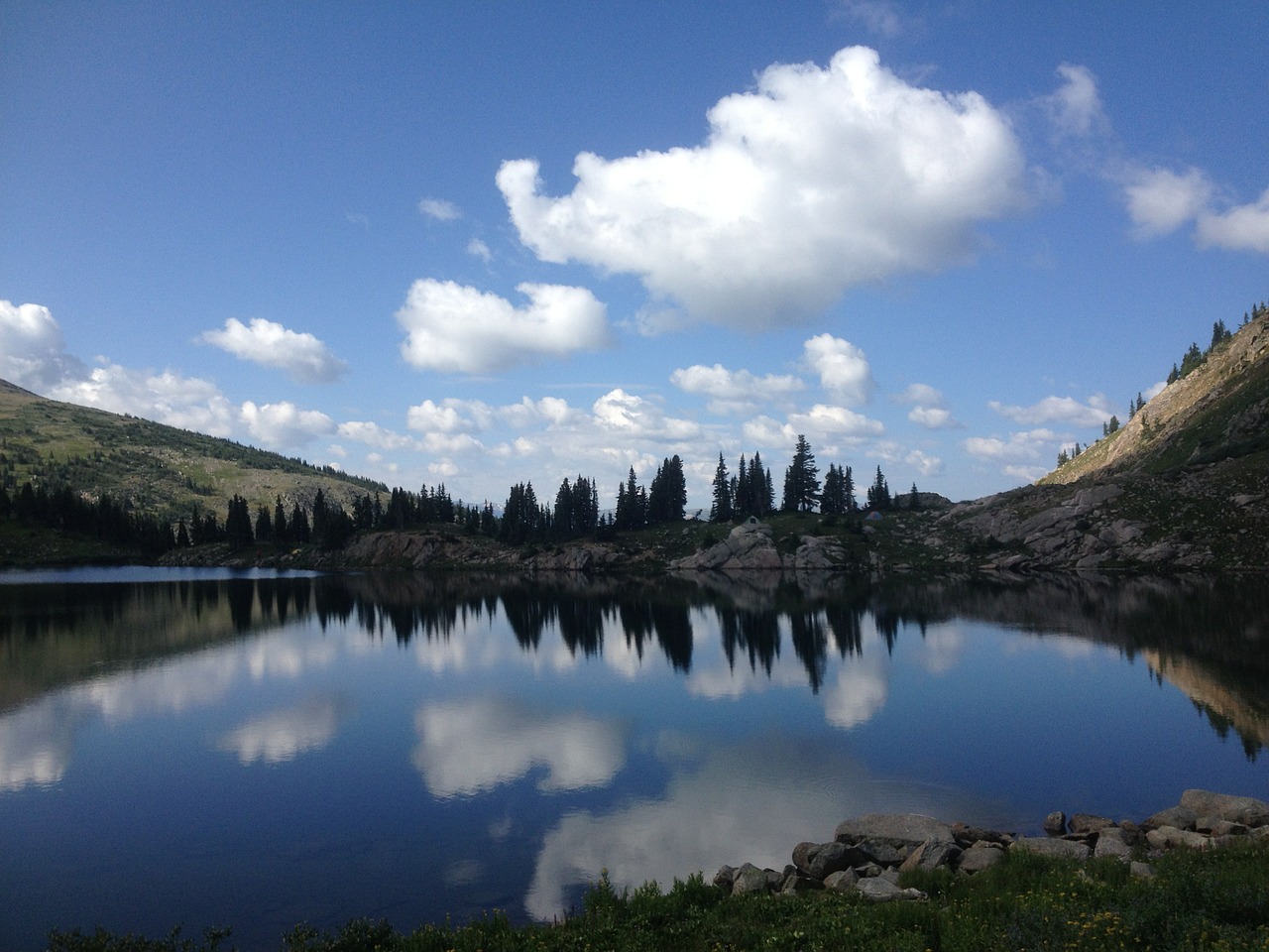 Ežeras, Kalninis Ežeras, Uolingas Kalnas, Corona Pass, Colorado, Kabantis Ežeras, Nemokamos Nuotraukos,  Nemokama Licenzija