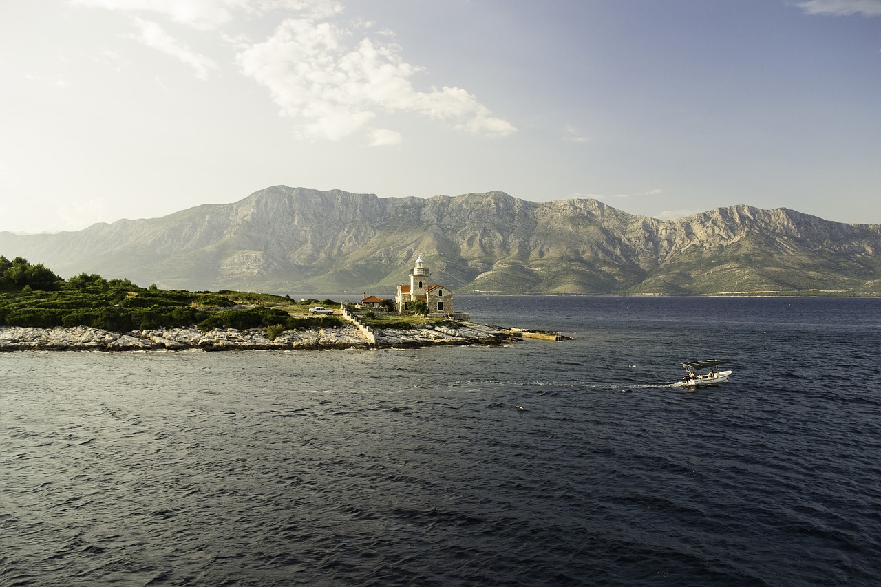 Ežeras,  Kalnas,  Gamta,  Gražus,  Vasara,  Peizažas,  Žalias,  Atspindys,  Kelionė,  Turizmas