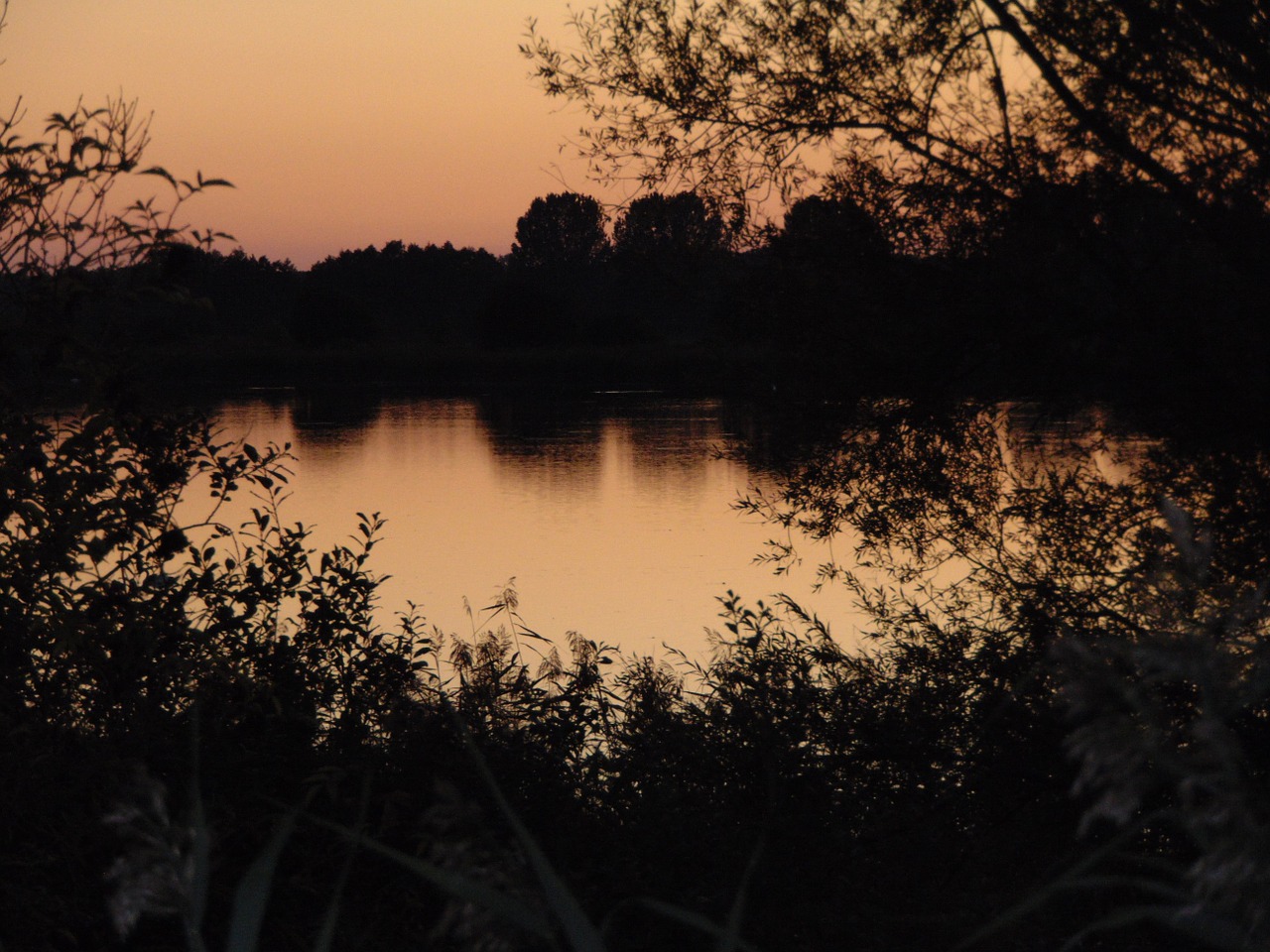 Ežeras, Saulė, Saulėlydis, Abendstimmung, Vanduo, Dangus, Vandenys, Lichtspiel, Besileidžianti Saulė, Nemokamos Nuotraukos