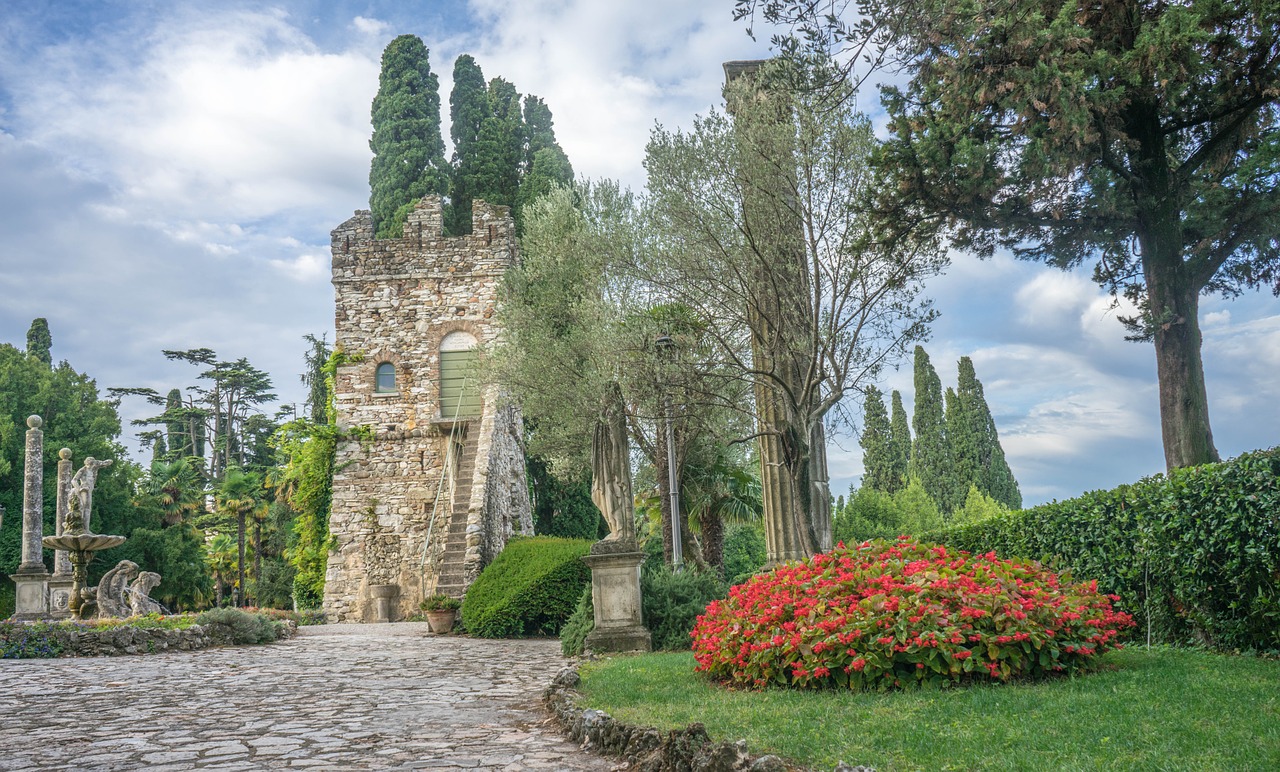 Ežero Garda, Sirmione, Italijos Sodas, Paminklas, Architektūra, Kelionė, Turizmas, Europa, Viduramžių, Ispanų