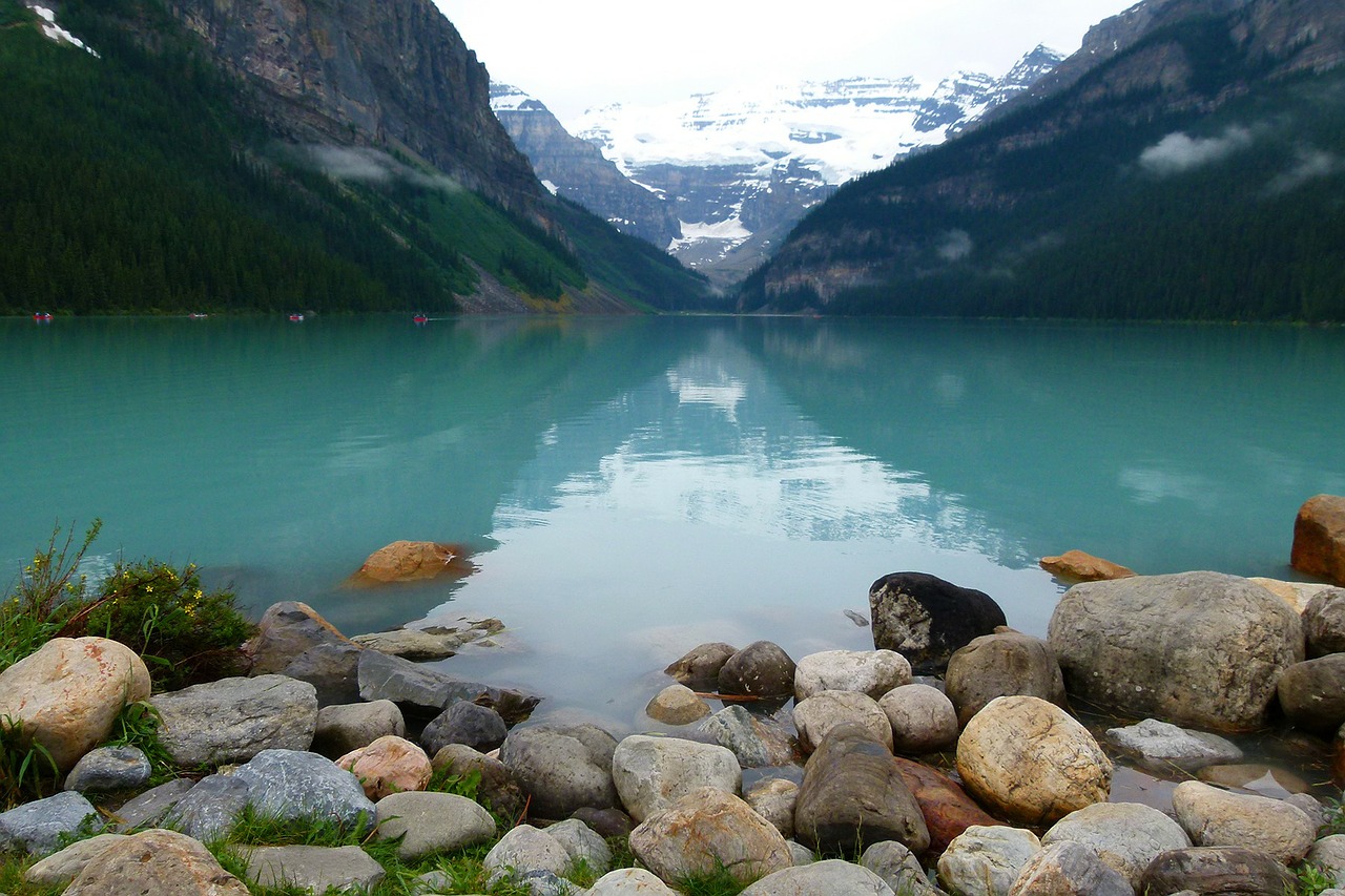 Ežero Louise, Ledynas, Mėlynas, Vanduo, Akmenys, Ledas, Sniegas, Alberta, Kanada, Canadien Rockys