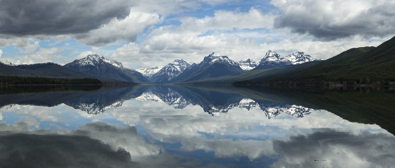 Ežeras Mcdonald, Kraštovaizdis, Atspindys, Vanduo, Kalnai, Ledynas Nacionalinis Parkas, Montana, Usa, Alpių, Gamta
