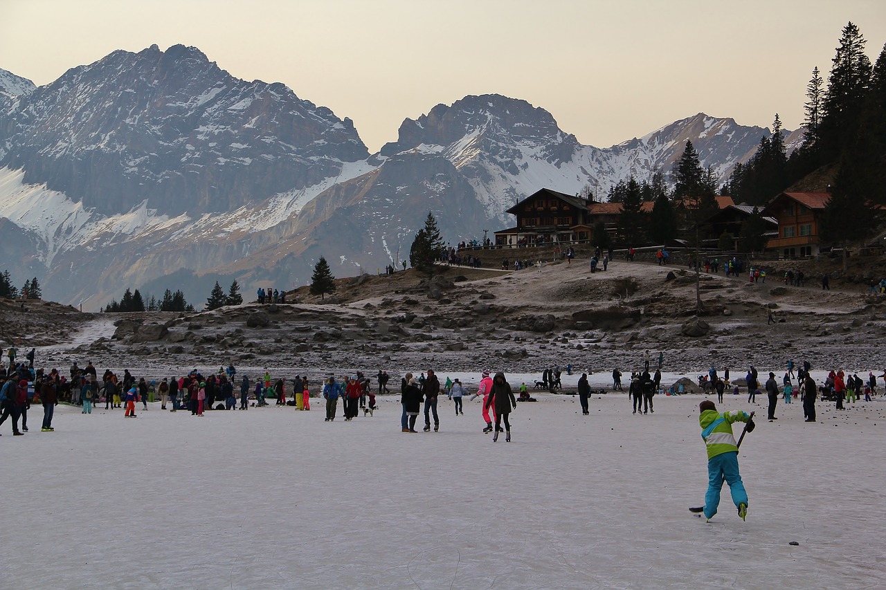 Ežeras Oeschinen, Šveicarija, Gamta, Kalnai, Kraštovaizdis, Ežeras, Bergsee, Kandersteg, Ledas, Schlöflen