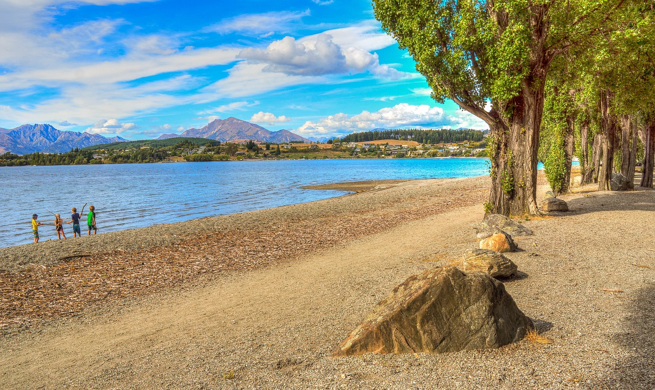 Ežeras Wanaka, Naujoji Zelandija, Vanduo, Akmenys, Gamta, Žalias, Kraštovaizdis, Laukiniai, Lauke, Nemokamos Nuotraukos