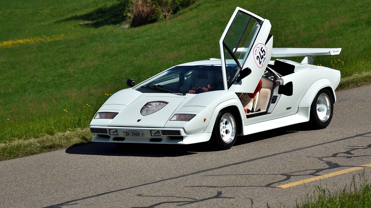 Lamborghini,  Sportinė Mašina,  Hillclimb,  Lamborghini Countach Lp 400S,  Galia,  Superautomobilio,  Transporto Priemonės,  Baltas, Nemokamos Nuotraukos,  Nemokama Licenzija