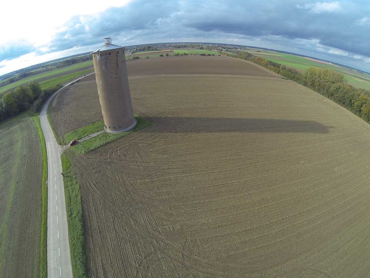 Kraštovaizdis, Oras, Oro Vaizdas, Panorama, Vandens Bokštas, Plokštumos Vaizdas, Drone, Debesys, Nemokamos Nuotraukos,  Nemokama Licenzija