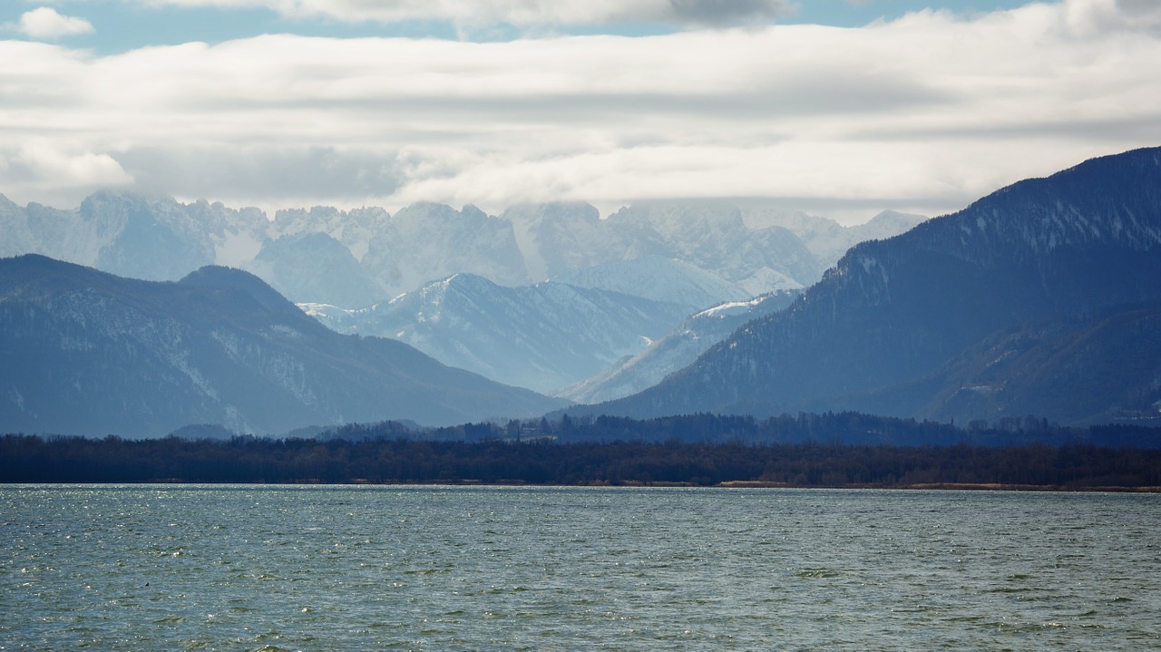 Kraštovaizdis, Chiemsee, Ežeras, Vanduo, Gamta, Bavarija, Kalnai, Mėlynas, Debesys, Toli