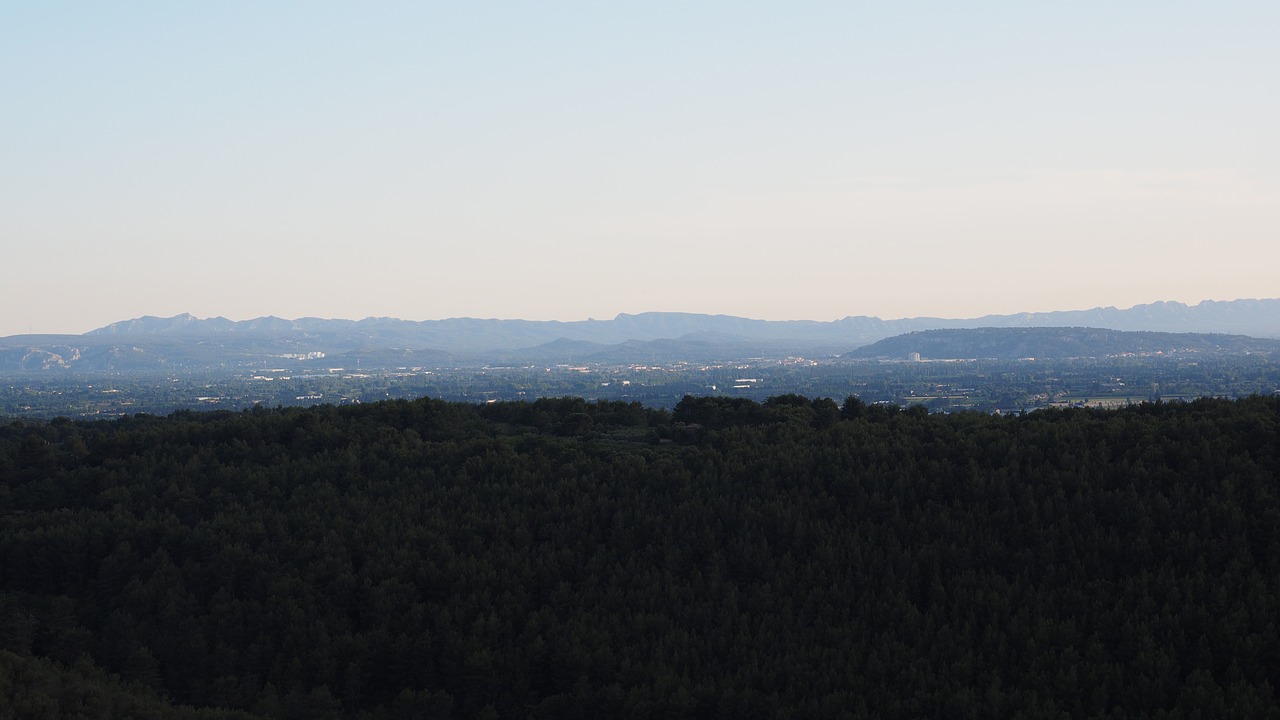 Kraštovaizdis, Karsto Zona, France, Provence, Fontaine-De-Vaucluse, Nemokamos Nuotraukos,  Nemokama Licenzija