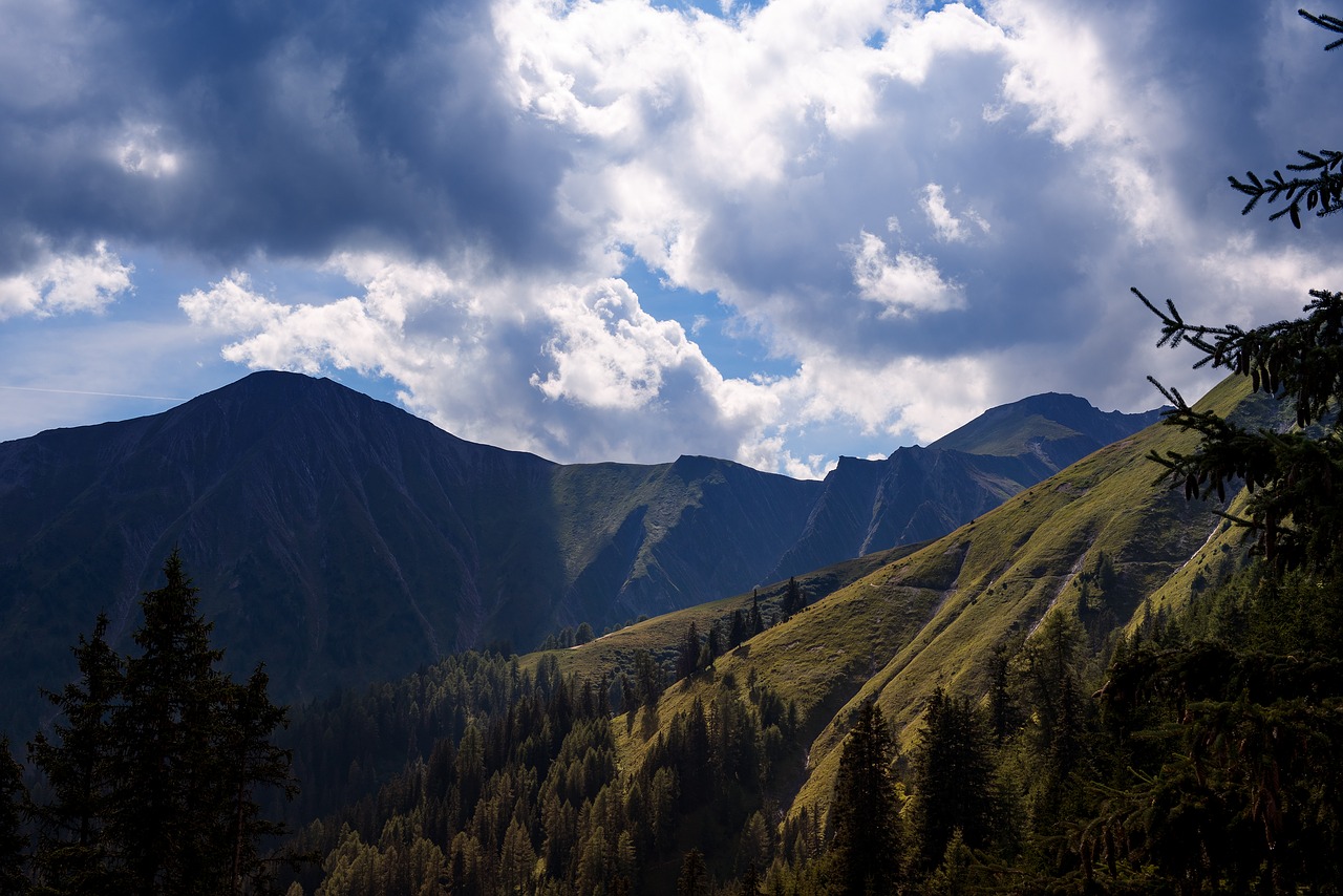 Kraštovaizdis, Kalnai, Gamta, Panorama, Kalnų Peizažas, Kalnų Viršūnės, Medžiai, Dangus, Debesys, Oro Temperamentas