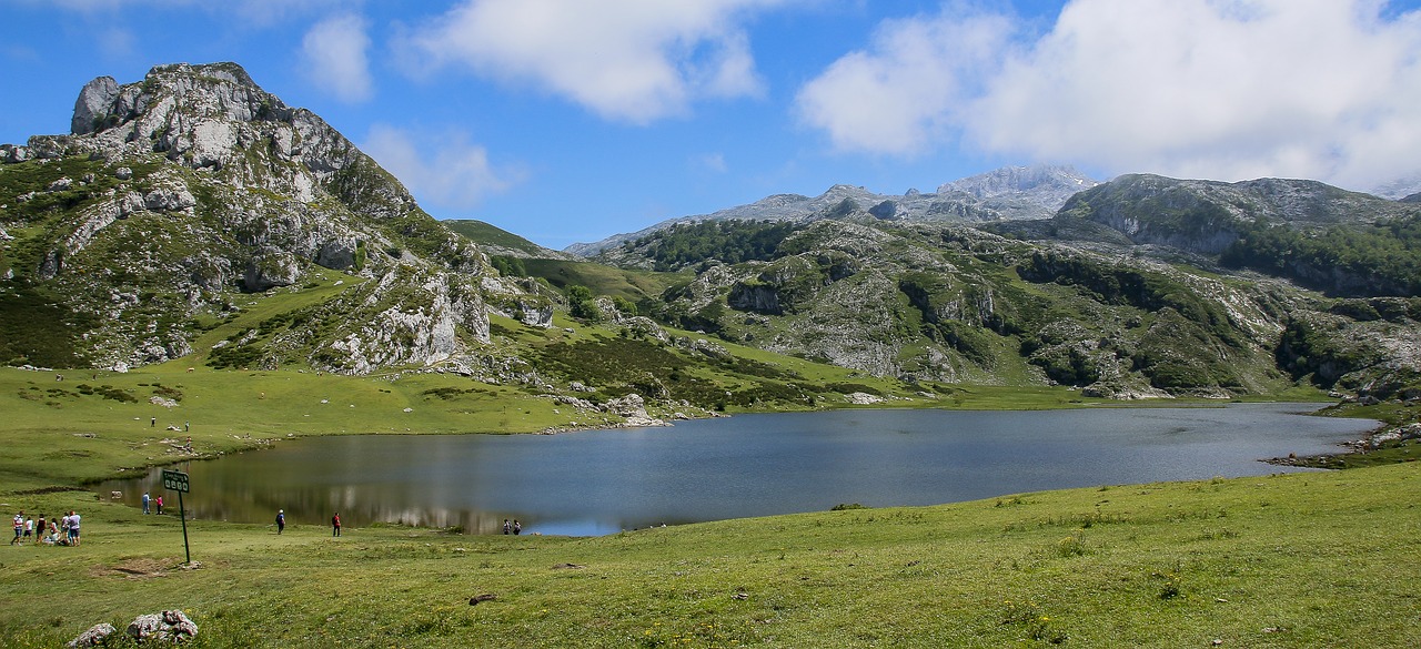 Kraštovaizdis, Ežeras, Dangus, Kalnai, Asturias, Alpinizmas, Kalnų Peizažas, Debesys, Gamta, Rokas