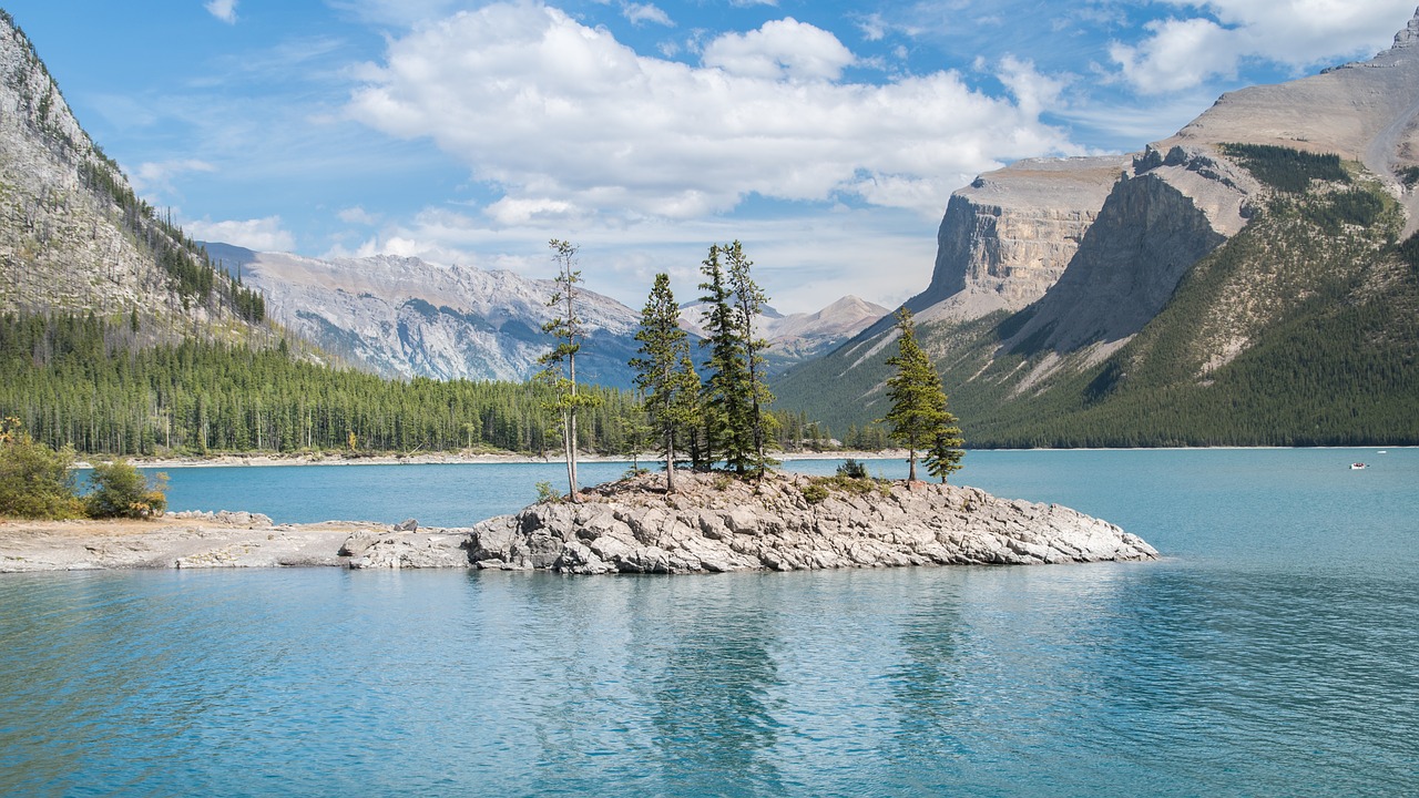 Kraštovaizdis, Kanada, Uolėti Kalnai, Alberta, Banff, Minnewanko Ežeras, Kalnai, Ežeras, Gamta, Regėjimas