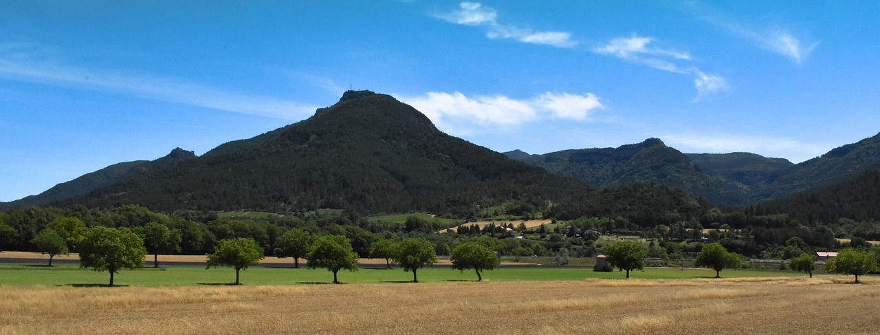 Kraštovaizdis, Panorama, Vaizdas, Gamta, Kalnai, Oras, Mėlynas Dangus, Debesys, Kalnas, Laukai